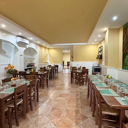 La Collinetta Hotel