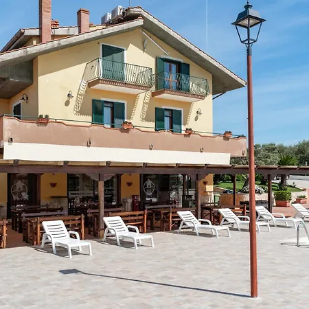 Hotel La Collinetta *